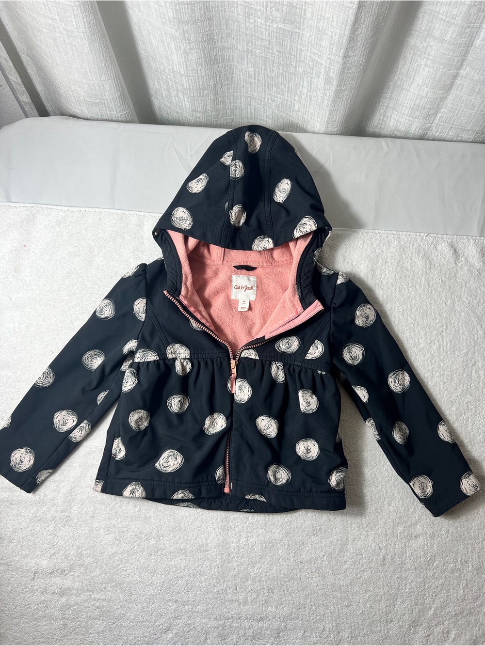 Cat & Jack Girls' Black Hooded Jacket with Pink Lining SIZE 5T